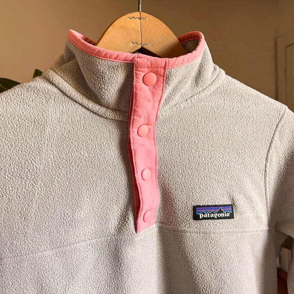 Patagonia Pink Pull Over Fleece Size XS Women’s - Picture 3 of 4